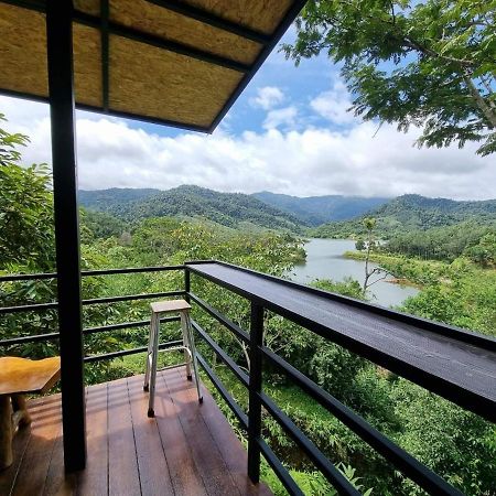 Baanhatsompaen Homestay Ранонг Экстерьер фото
