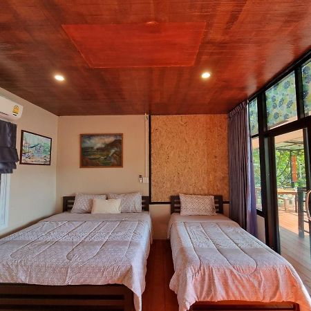 Baanhatsompaen Homestay Ранонг Экстерьер фото
