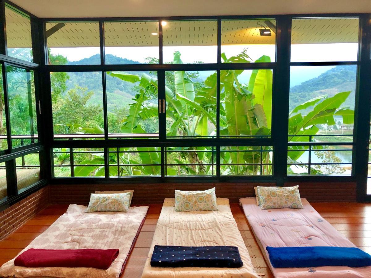 Baanhatsompaen Homestay Ранонг Экстерьер фото