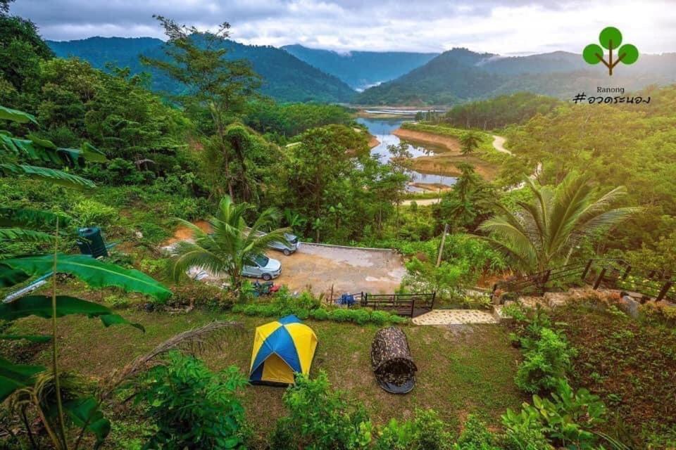 Baanhatsompaen Homestay Ранонг Экстерьер фото
