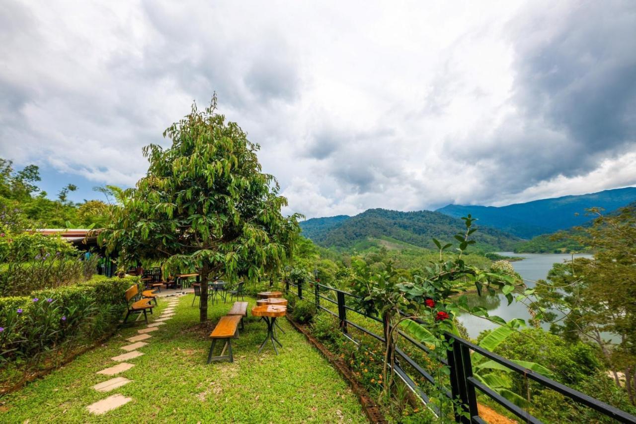 Baanhatsompaen Homestay Ранонг Экстерьер фото