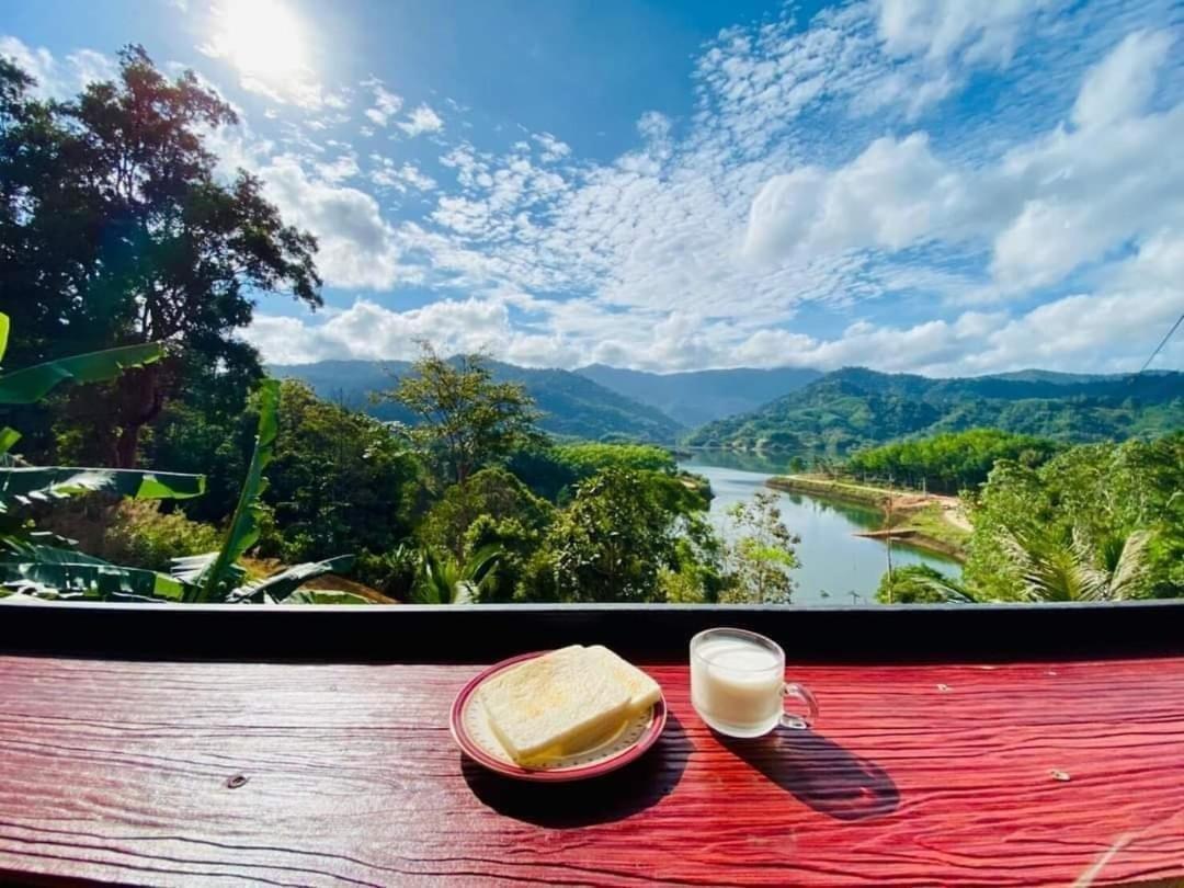 Baanhatsompaen Homestay Ранонг Экстерьер фото