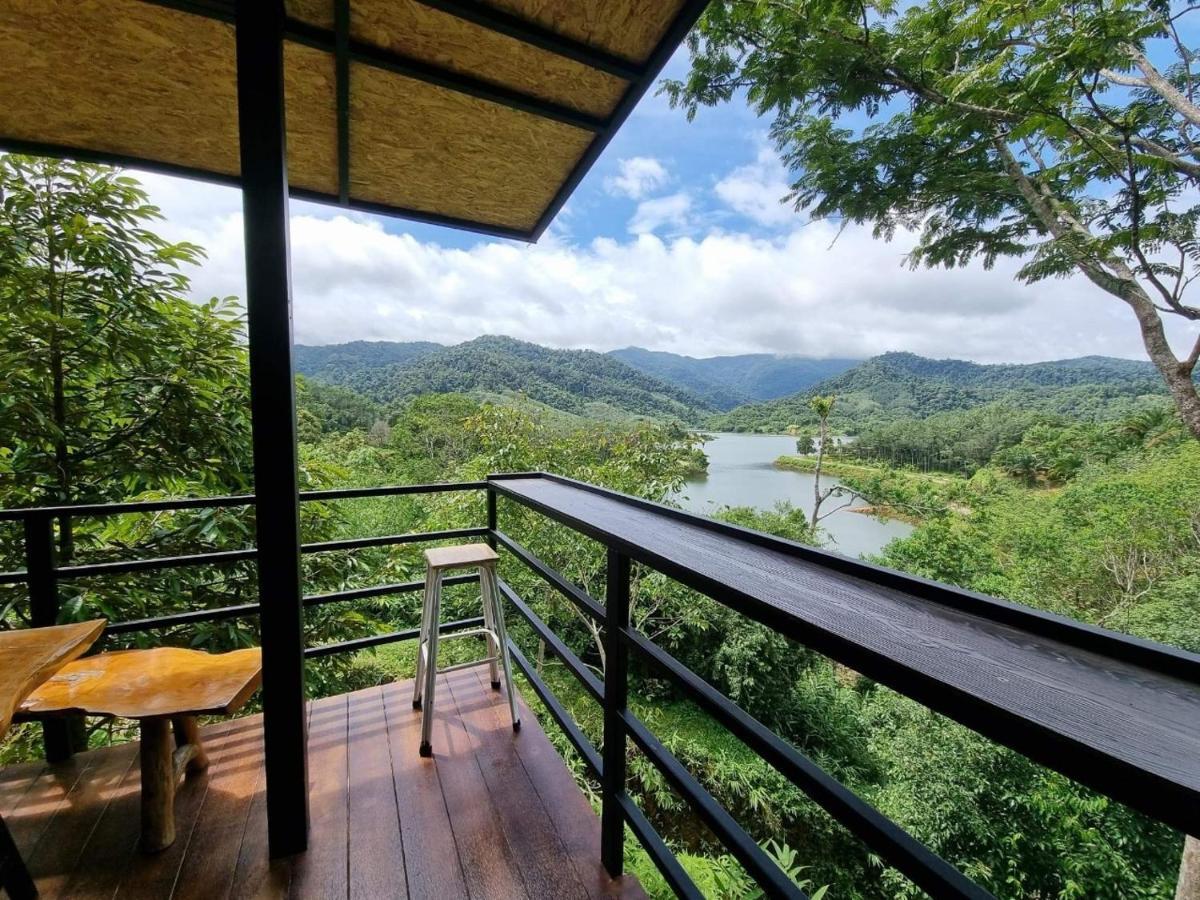 Baanhatsompaen Homestay Ранонг Экстерьер фото