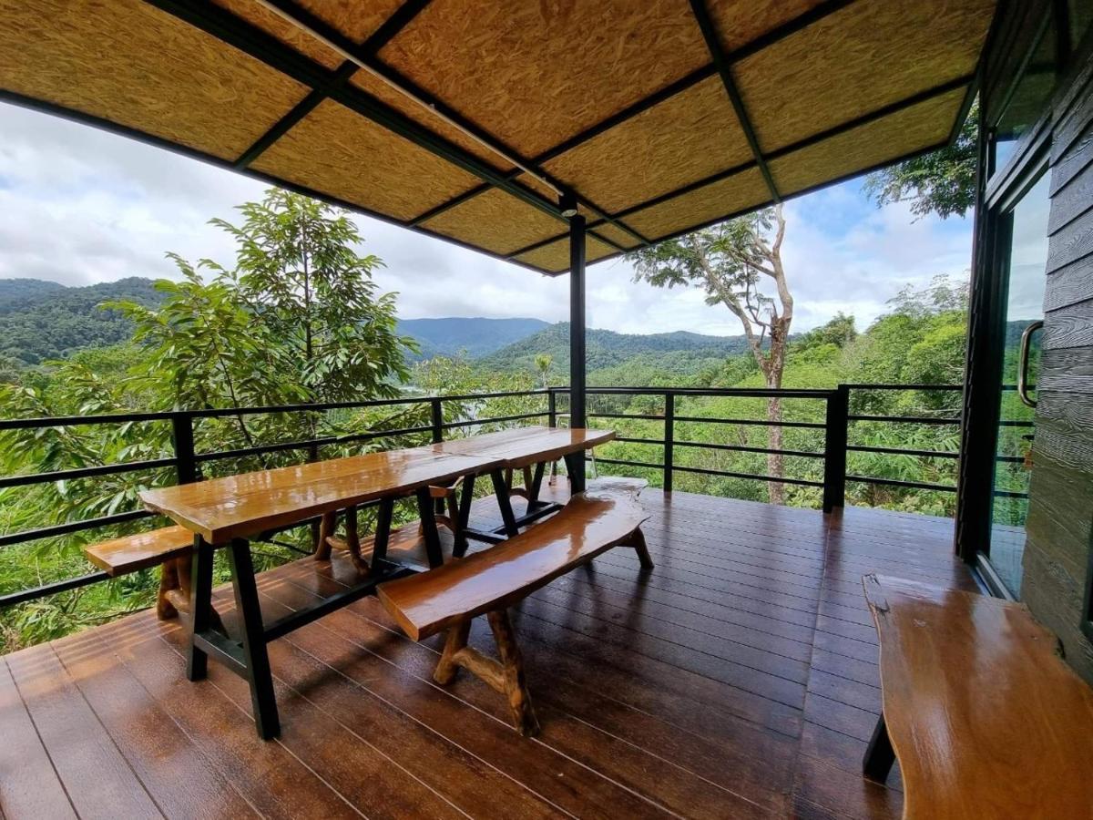 Baanhatsompaen Homestay Ранонг Экстерьер фото