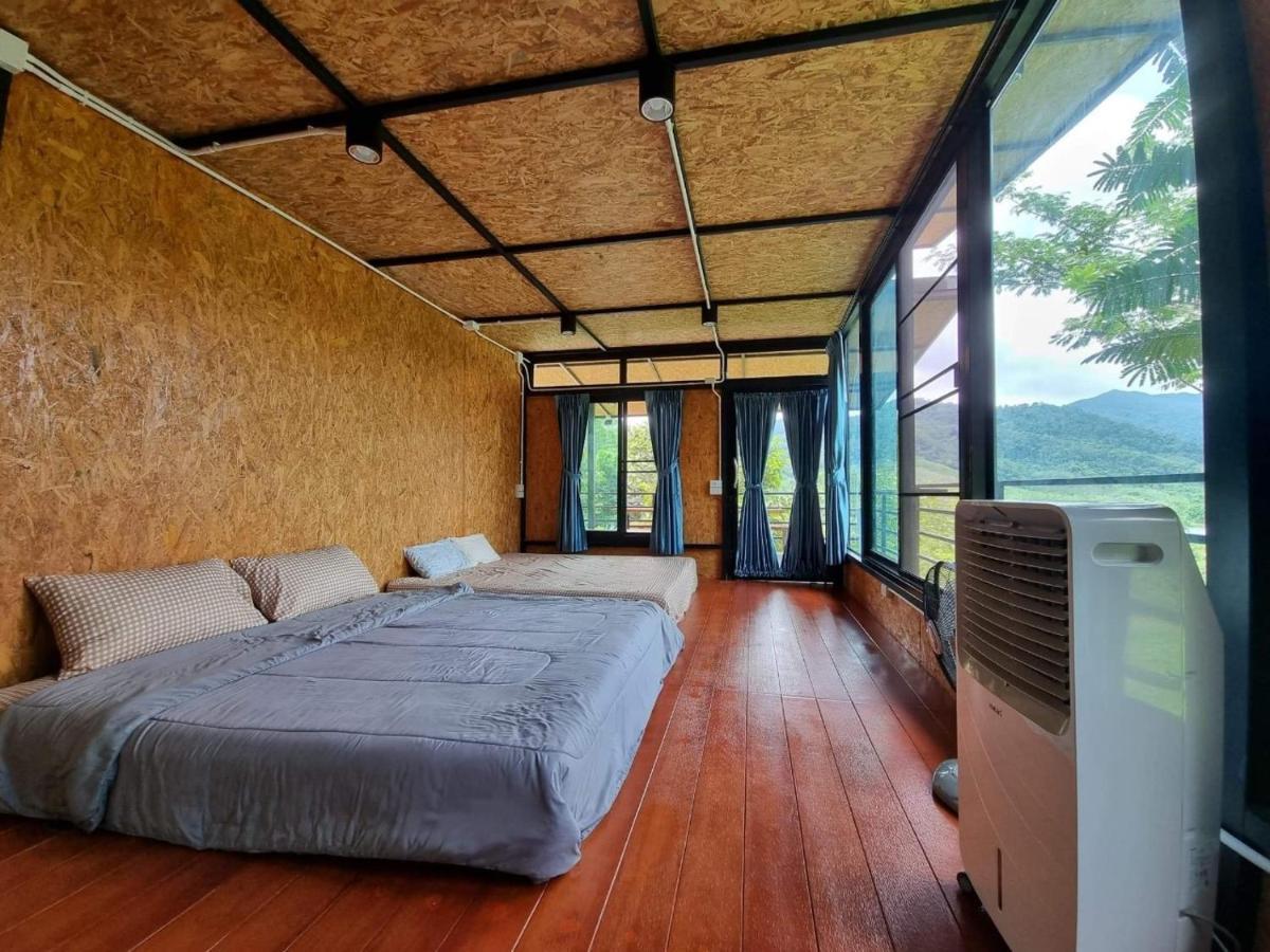 Baanhatsompaen Homestay Ранонг Экстерьер фото